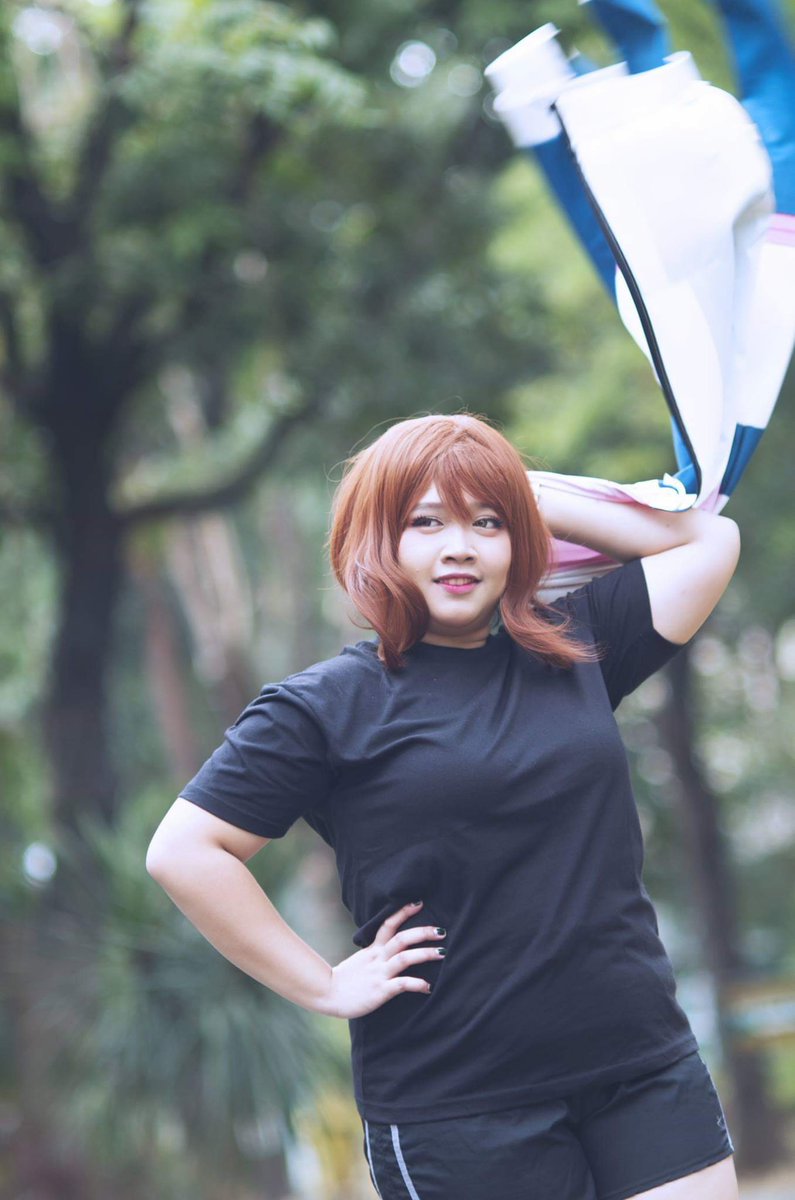 Cavalry_ANS's tweet photo. Thicc Uraraka β¨
#THICC #OchakoUraraka #Uraraka #Uravity #BokuNoHeroAcademia #backreading #Cosplay #BNHACosplay https://t.co/8USewuvaFD