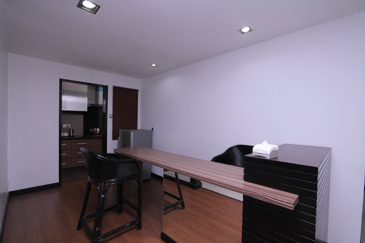 FOR SALE 🔥🔥🔥🔥
LIKAS SQUARE APARTMENT

#5% Rebate, Only 5% downpayment
#Free Legal Fee for SPA &amp; DOA 
#RM 3,000 Booking Fee

Contact us for more details or visit us for show unit :
Nasser wasap.my/+60168172588
Lala wasap.my/+601131502971