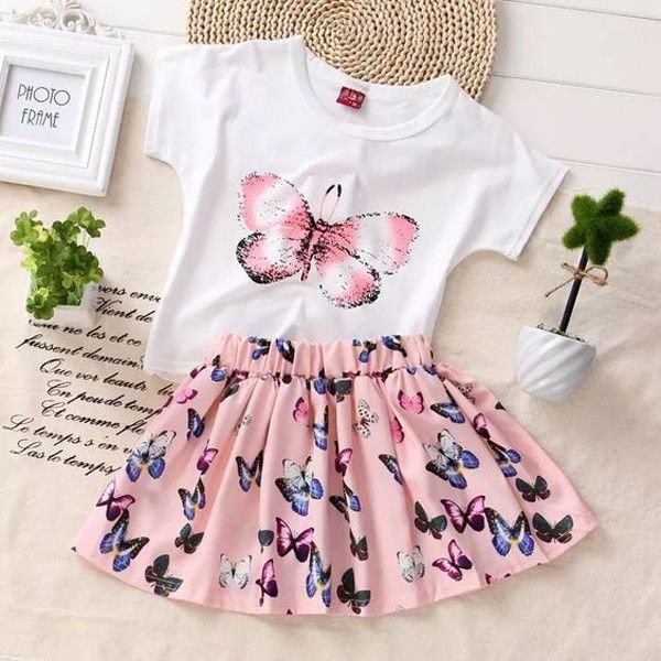 grloutfit's tweet photo. Little girl outfit https://t.co/45r98MQlYe