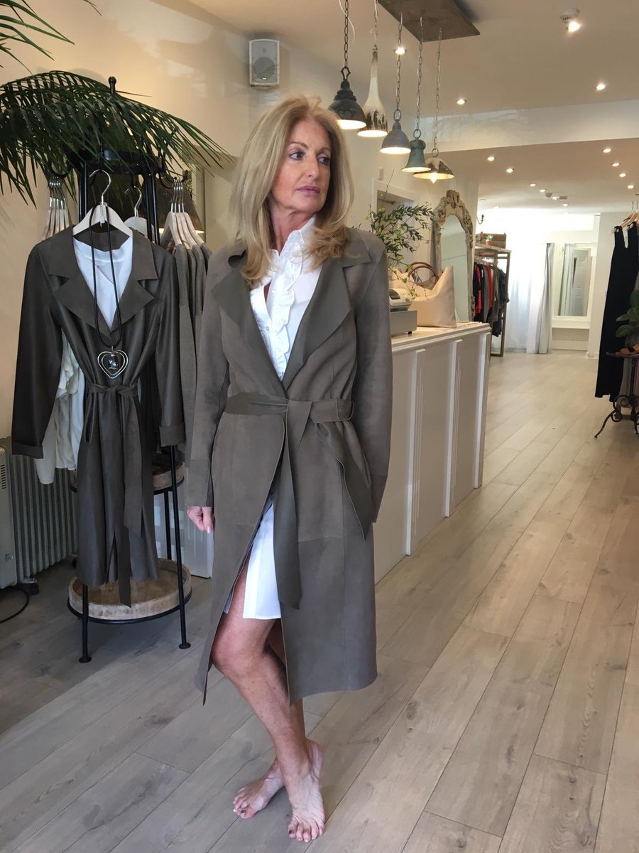 TheHiddenJem's tweet photo. New and absolutely gorgeous SS19 stock just arrived! #lytham #lythamstannes #springsummer2019 #ss19 #boutique #boutiqueshopping #robelltrousers #robell https://t.co/pBbNHTJXye
