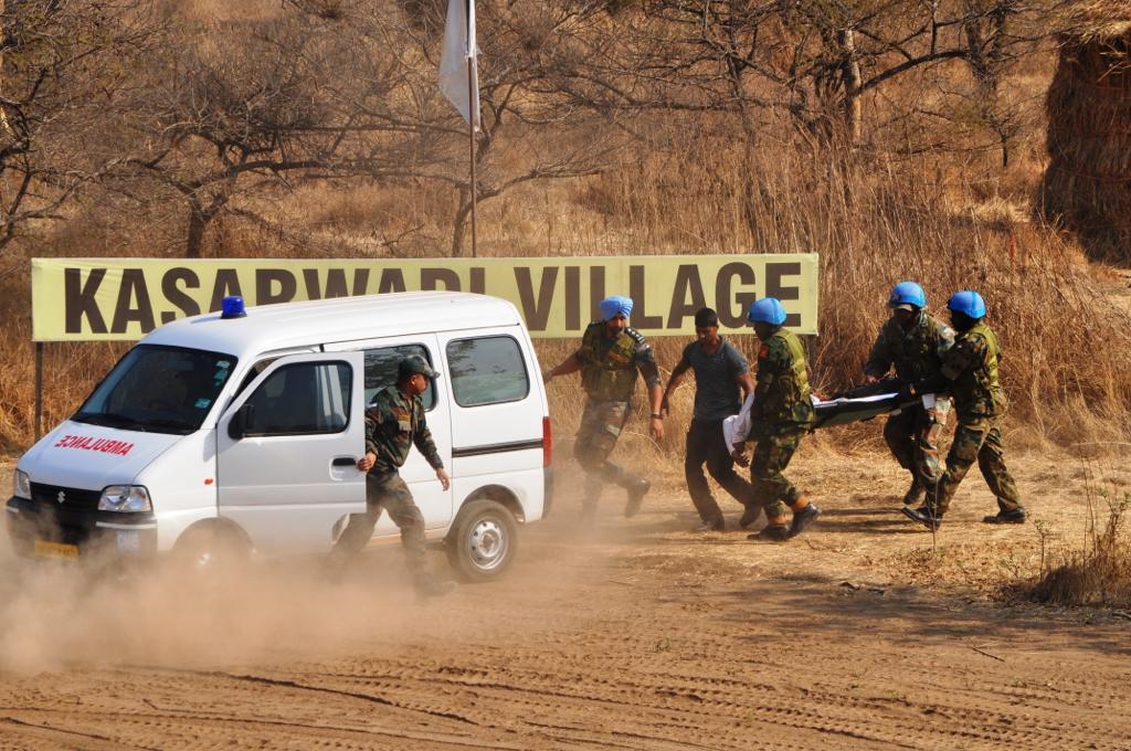 adgpi's tweet image. #AFINDEX Validation of Humanitarian Mine Action #HMA aspects were showcased at College of Military Engineering, #Pune. #PeaceKeeping #Operation aspects of planning &amp;amp; preparation for establishment of various #HeadQuarters were discussed.