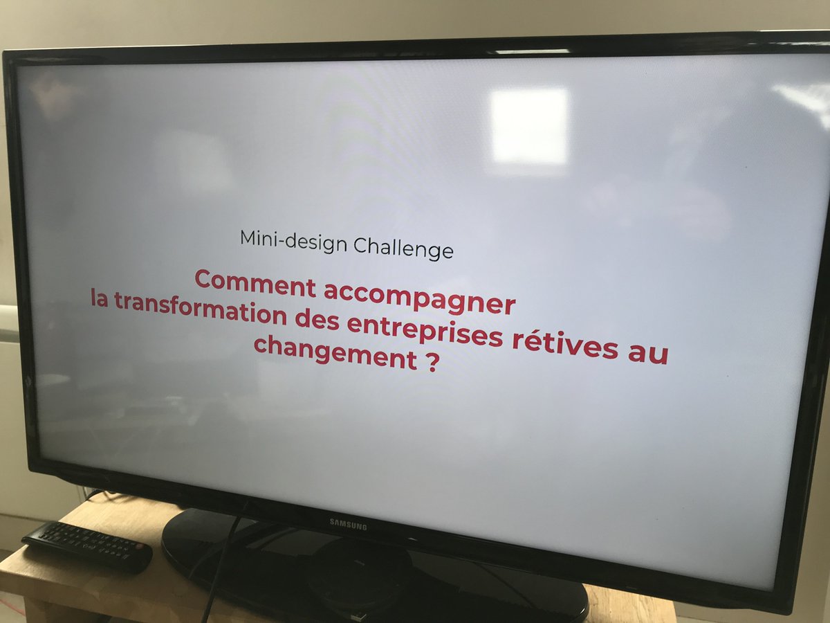 inouit's tweet photo. Comme chaque année Inouit participe aux Journées Agences Ouvertes.
Stéphanie et Xavier, 2 de nos designers, animent un atelier : "Le design thinking au service de la transformation" #JAO2019 https://t.co/bdr5h2pNnV