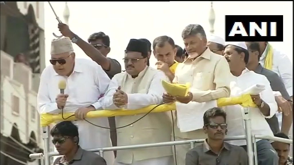 ANI's tweet image. F Abdullah, NC in Kadapa, AP: I&apos;d like to remind Jagan what he said to me after his father&apos;s death, he said that if Congress makes him CM, he is ready to give them ₹1,500 cr. How did he get so much money? Does he have a treasure buried somewhere, that must have been from a loot.