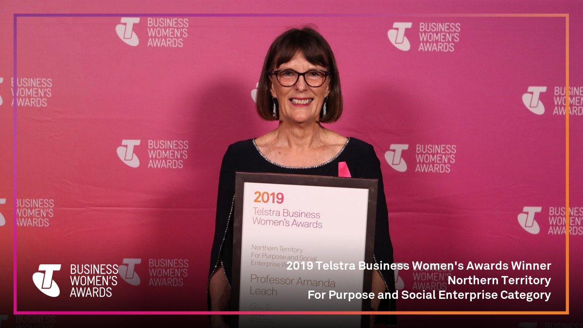 Telstra_news's tweet photo. Congratulations to Professor Amanda Leach of @MenziesResearch who is the 2019 For Purpose &amp; Social Enterprise category winner in the Telstra Northern Territory Business Women's Awards! #TelstraBizWomen https://t.co/O5CNIqQ3Tg