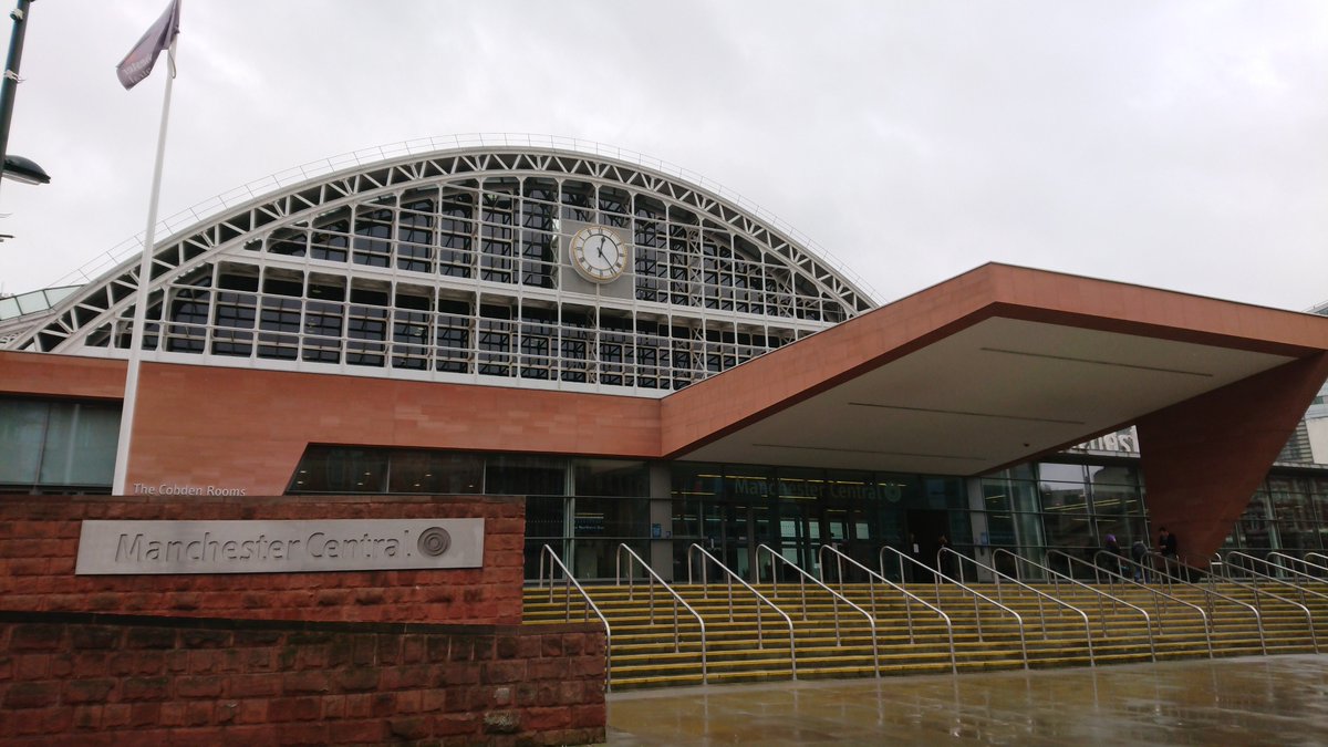 CommTransfer's tweet photo. It was great to meet you all at @NorthernBizExpo in @mcr_central
Really good #Business #Networking & loads of great Contacts... we'll be sure to re-connect with you soon.
#CommercialTransfer #Relocation #Removals https://t.co/4kSPG1GgHd