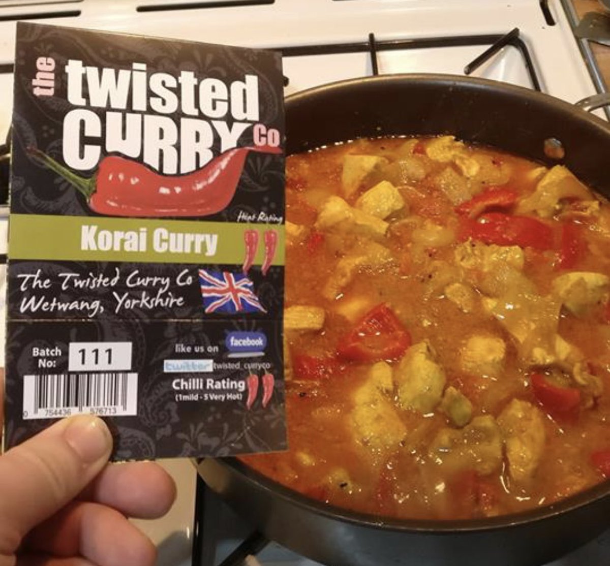 Twisted_Curryco's tweet photo. Love happy customers #batchcook #slimmingworld #weightwatchers #ketodiet #onplan  #slowcooker #AppleEvent #ukcurry @Twisted_Curryco @raftersproduce @vanessa_deli @FodderHarrogate @ChilliWizards @fletchersfarm @LawnsFarmShop #sendyourpic https://t.co/F4ebmE82C7
