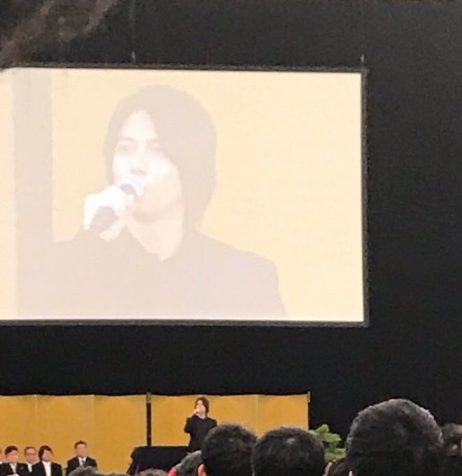 山p 明治大学の卒業式に山下智久がサプライズ登場 ぴったんこカン カン で放送される模様 まとめダネ 山p 明治大学の卒業式に山下智久がサプライズ登場 ぴったんこカン カン で放送される模様 まとめダネ