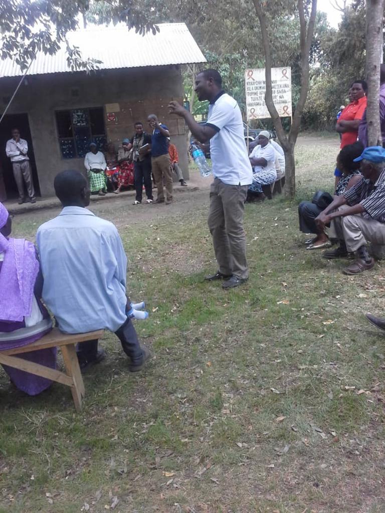 OtoKibong's tweet photo. Commemoration of the World Tuberculosis Day 2019 in Majengo Village, Siha District.Among the activities included sharing of information about TB and HIV/AIDS.Community members were invited for TB screening and HIV tests.
#kidh 2019 TB Day https://t.co/3HcO3NUwVW