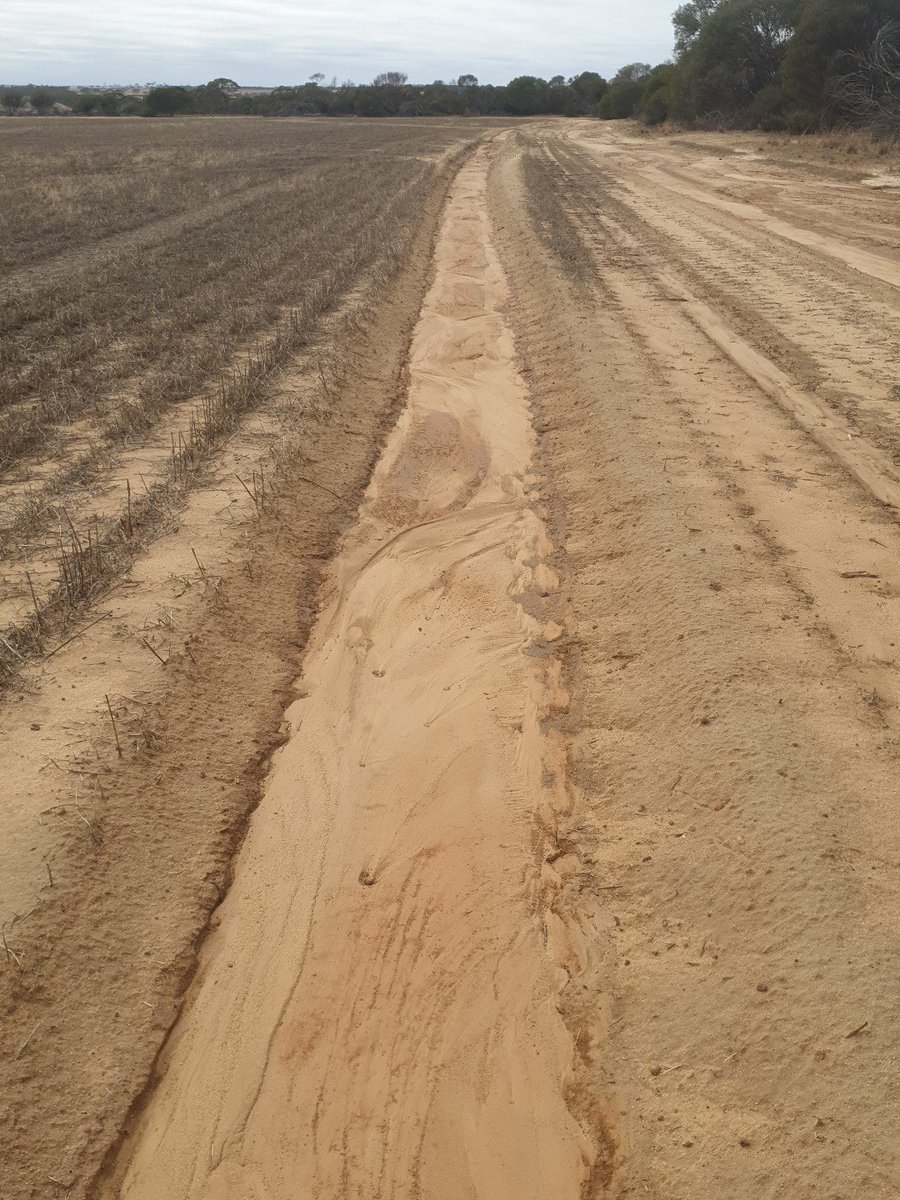 When trucks drive where they shouldn't this is the result. Everybody has to buy in on ctf otherwise it falls down😥