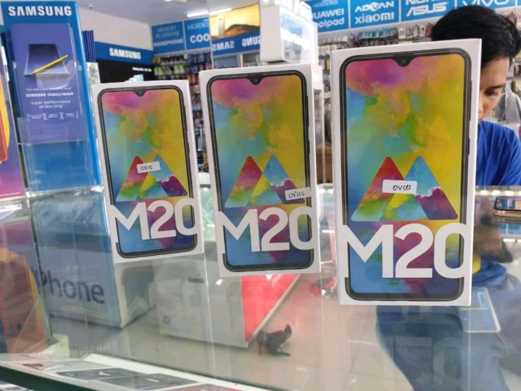 emoncell77's tweet image. Daftar hrg promo Emon Cell

Oppp F11 Rp.2.150.000
Oppp F11 pro Rp.3.000.000
Vivo V15 Pro Rp. 2.799.000
Vivo V15 Rp. 2.099.999
Samsung m20 Rp. 1.500.000
Samsung s10 Rp. 2.500.000
Kualitas 100%Asli Original )
Minat langsung ke WhatsApp:085244655702