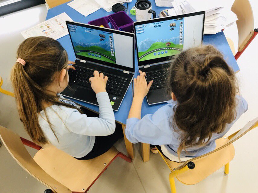 They know that ten fingers are important when you are typing #typing #ict #technology @BISTYear2