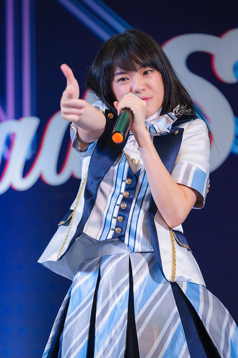 aidolland's tweet photo. ปิ้ว ปิ้ว
#BNK48 #CherprangBNK48 #AidolLand https://t.co/IgLsb1WHo2