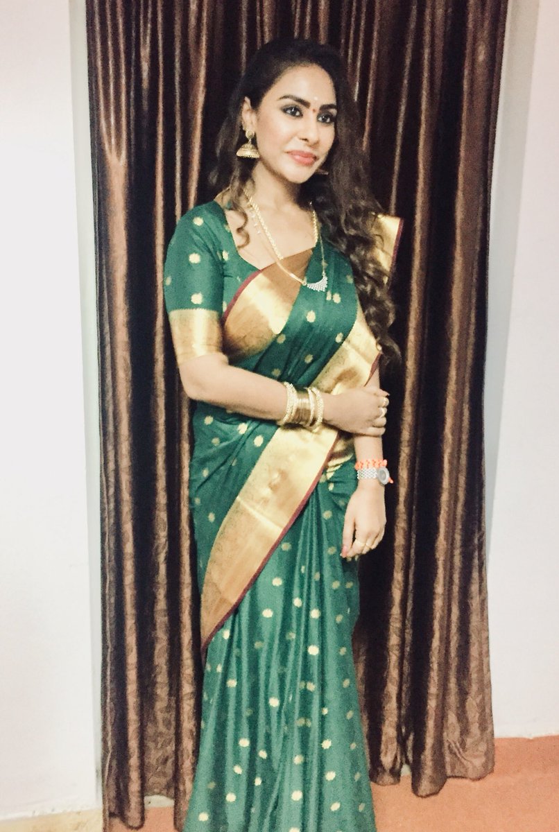 prem_cineprem's tweet photo. Actress Sri reddy going to human rights office 1:30 pm place Adayar..
@SriReddyForU @srireddyleaks1 @hrw https://t.co/TpAbn1FzoO