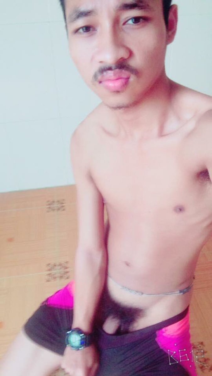 vanapp2's tweet photo. ចង់ឆាតមក https://t.co/SvH33kwFqV
