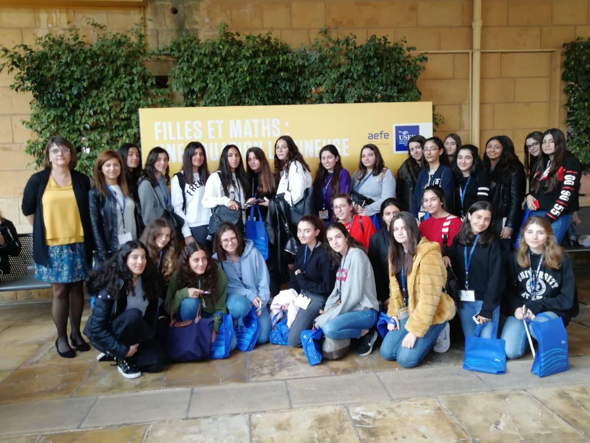 lycee_ni's tweet photo. Retour sur la formidable journée Filles et maths : une équation lumineuse accueillie pour la 1ère fois au #Liban : continuer à encourager les ♀️ vers des carrières scientifiques et à lutter contre les stéréotypes ➡️https://t.co/vEfwpliNl2
@Asso_Animath @femmesetmaths #Derivee https://t.co/OcDid0TNXL