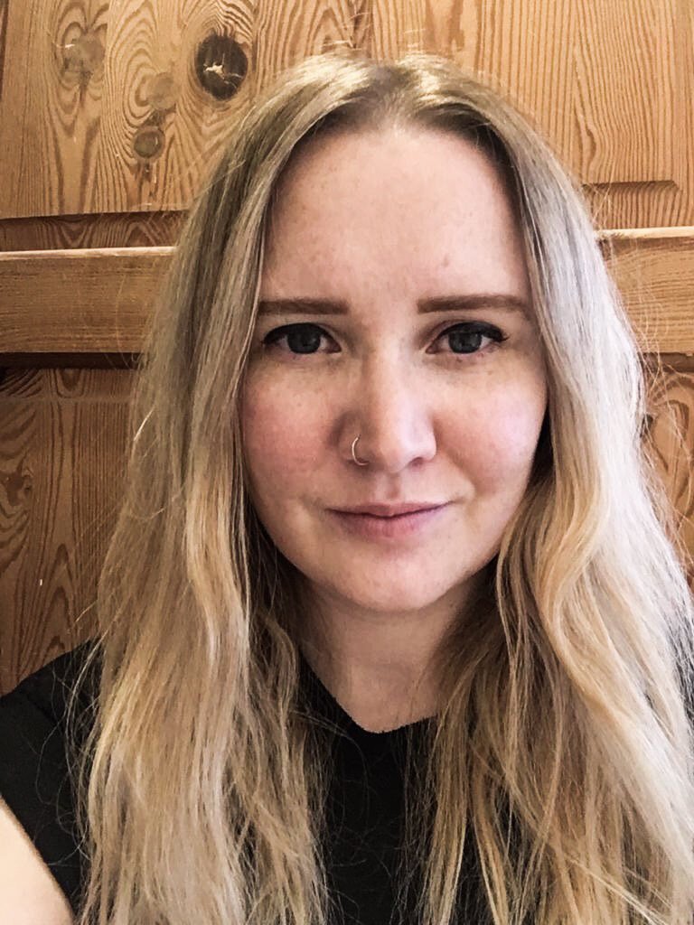 cftrust's tweet photo. Laura, who was our #CFCreates comp judge & featured in our #CFLife Magazine, is taking over our #Instagram stories today. Co-founder of luxury fashion brand, @careauxofficial, Laura will take us through her daily routine from 8am today! Visit: https://t.co/LrdFPog8Vb https://t.co/cUUvR85edw