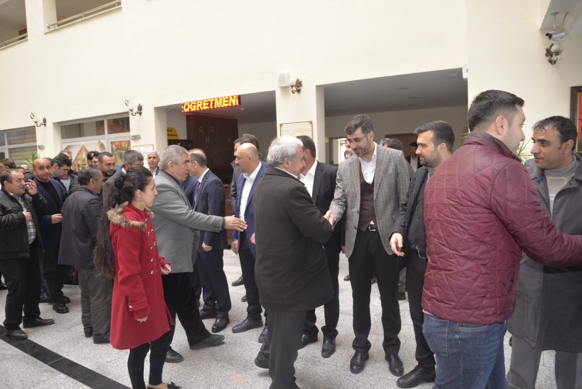 Ayrı gayrı yok, ötekileştirme yok, sen-ben kavgası yok. Kardeşlik içerisinde ortak bir gelecek hedefiyle el-ele, omuz-omuza yürüyeceğiz... Sizler bizim sevdamız, baş tacımızsınız. 

Bizleri bağrına basan kadirşinas milletimize yürekten teşekkür ediyorum.