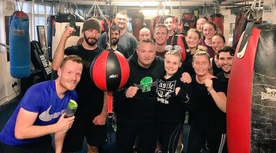 holyroodboxing's tweet photo. Day off ? ..or Open Diary?
To Get You #FIT and in #SHAPE feeling #GREAT Faster by #Training in the #Mornings
The 930am #BOXFAST Class
121 Pad Work / Bag Punching / Skipping Ropes / Abdominals... with proper Boxing Instruction
(non contact fitness / skills) https://t.co/O47tdaghwZ