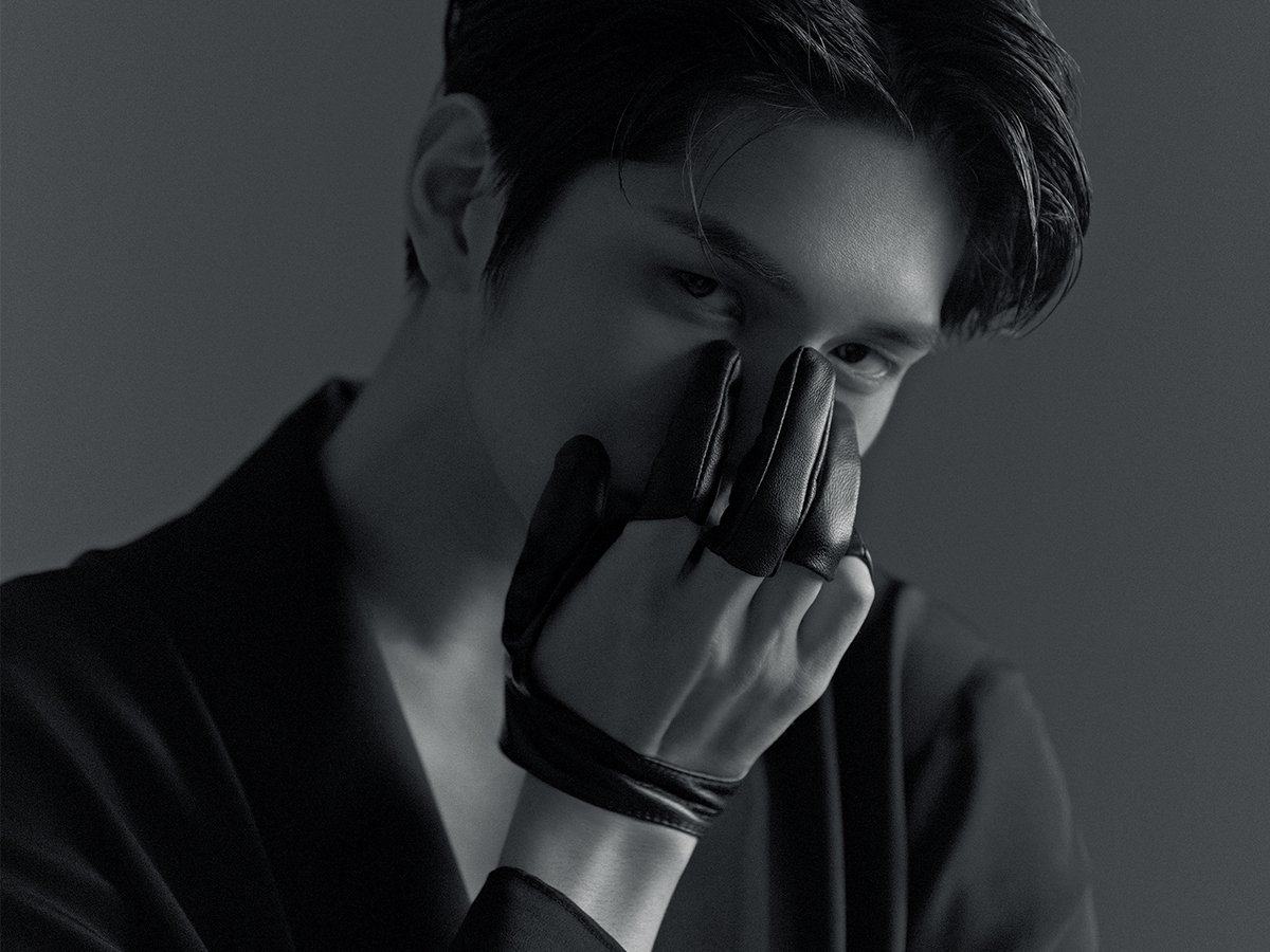 “음, 화보는 좀 타고났을 수도 있죠. 하하.” 옹성우의 타고난 화보, 고화질로 보러 가기 >>  goo.gl/Wzt8nn