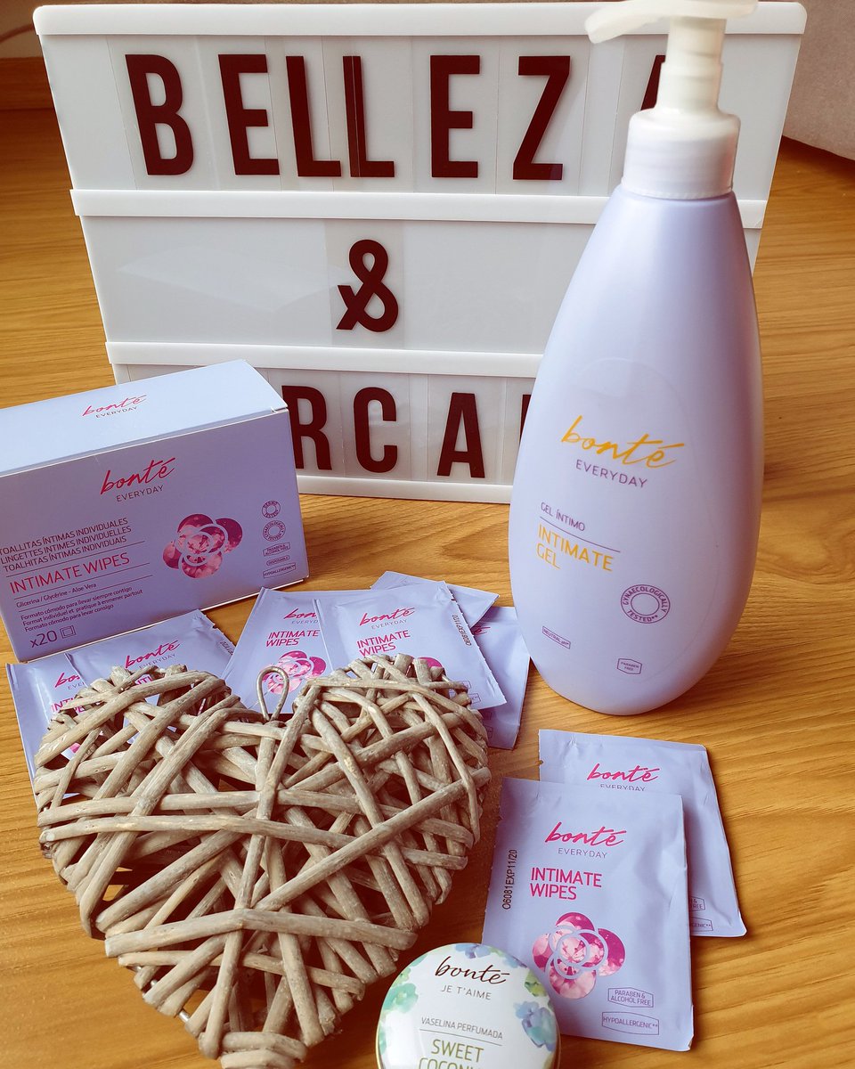 bellezapercaleo's tweet photo. Cada día 28 @Clarel_Esp quita el IVA a los productos de higiene femenina Las toallitas de #bonté son geniales para llevarlas en el bolso. No te olvides que puedes apuntarte a los talleres #28intimo en donde aprenderás nuevos tips de belleza #clarelcontigo
#beauty #women #Health https://t.co/omSe8vZkRU