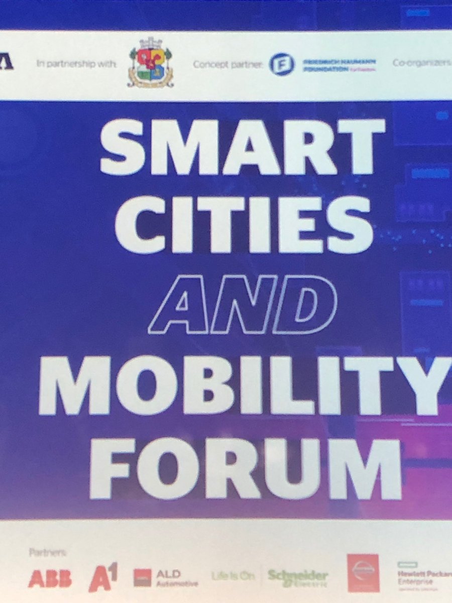 KH_Paque's tweet photo. Habe gerade die Tagung "Smart Cities ..." in #Sofia eröffnet, die von ⁦@FNFWestbalkans⁩ mitorgansisiert wird - mit Kommunalpolitikern aus führenden europäischen Großstädten. Ein wichtiger Schwerpunkt der ⁦@FNFreiheit⁩-Programme. ⁦@fdp⁩ ⁦@nicolabeerfdp⁩ https://t.co/7cXzXeGVde