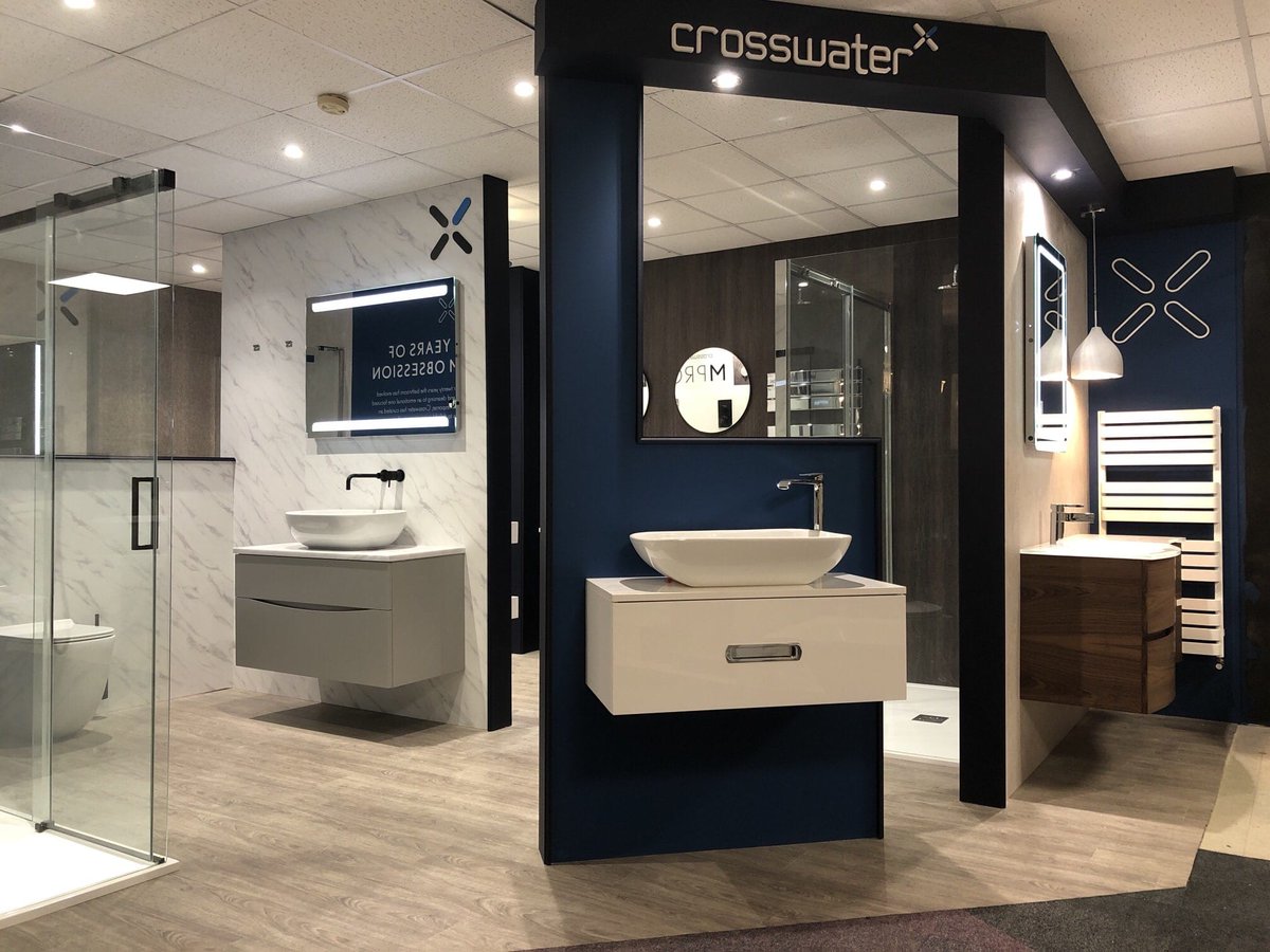 ImageDesignsol1's tweet image. #ImageDesignSolutionsLtd 

#BathroomVillage Exeter... We have just created a fantastic new display area within their #BathroomShowroom on behalf of Crosswater.

Big thanks to the staff for their great hospitality and for keeping the coffee flowing!