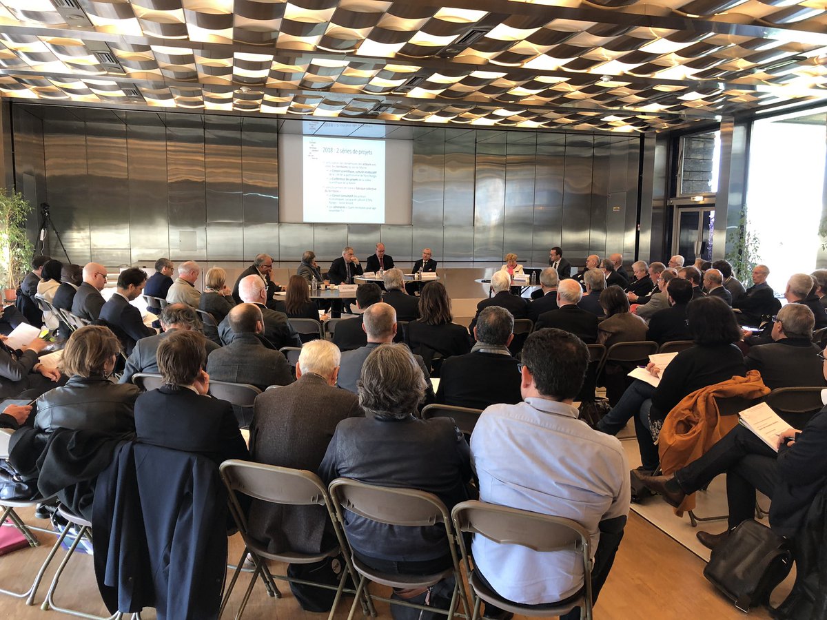 christianfavier's tweet image. Très belle participation ce matin à l’assemblée générale du @codev_94 qui fête sa 25e année. Un thème : comment associer davantage les citoyens à la construction des politiques publiques ? J’y formule des propositions concrètes face à l’urgence démocratique.