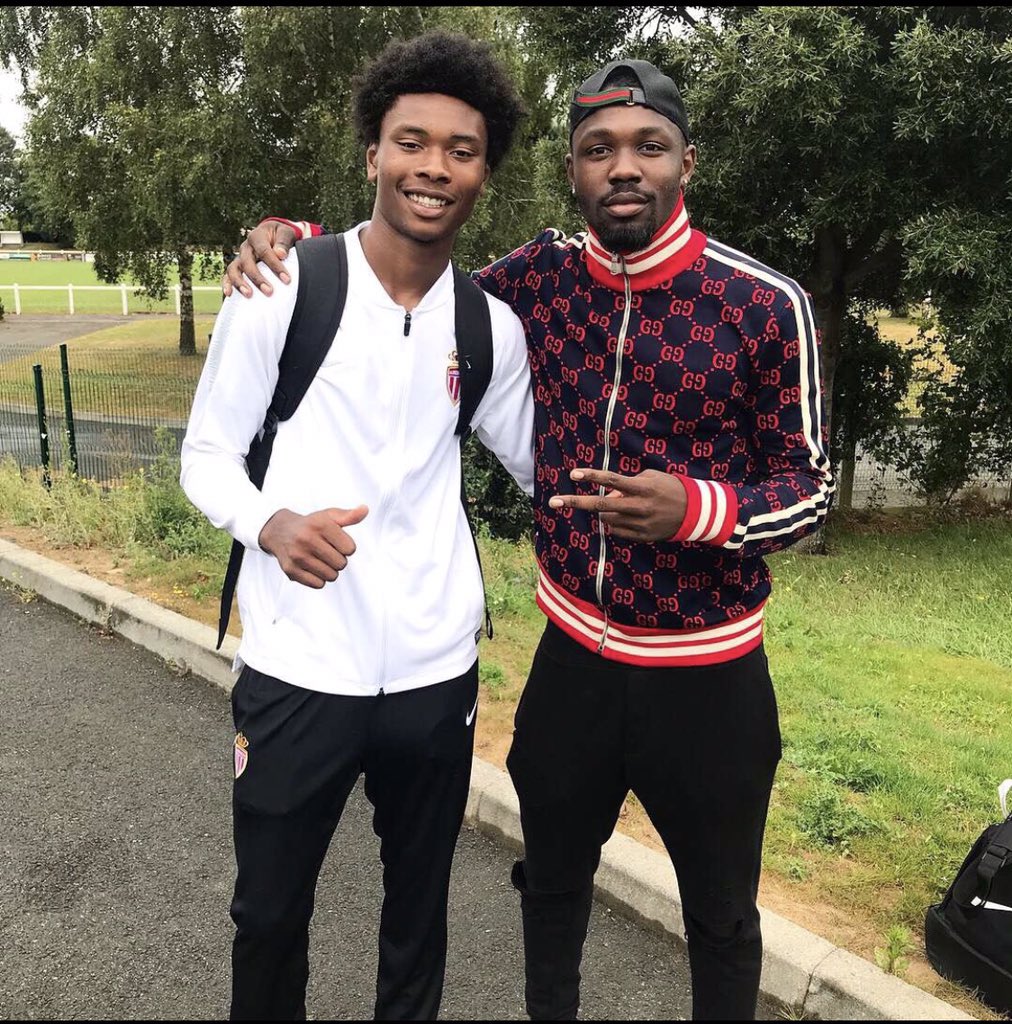 MarcusThuram's tweet photo. Joyeux anniversaire au plus fort de la famille 👑❤️ je t’aime fort change rien ❤️❤️ https://t.co/dl2OW4Rnra