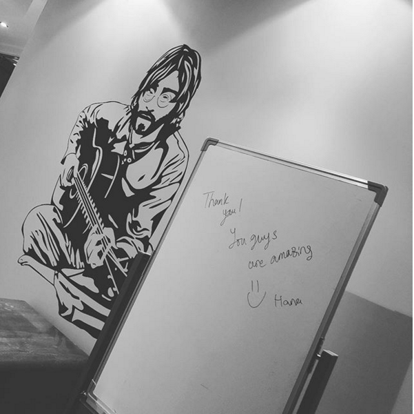 CreativaDXB's tweet photo. Teamwork makes the dream work. #clientsatisfaction #quality #happyclient #dubaimedia #advertising #postproduction #creativadxb #mydubai https://t.co/gdjSYQ7jwz
