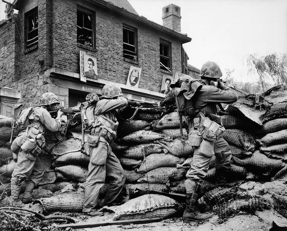 Their use in trenches is for revetting the walls and providing additional protection for the parapet (front) and parados (rear). In above ground uses, they form walls and can be used for overhead protection/13