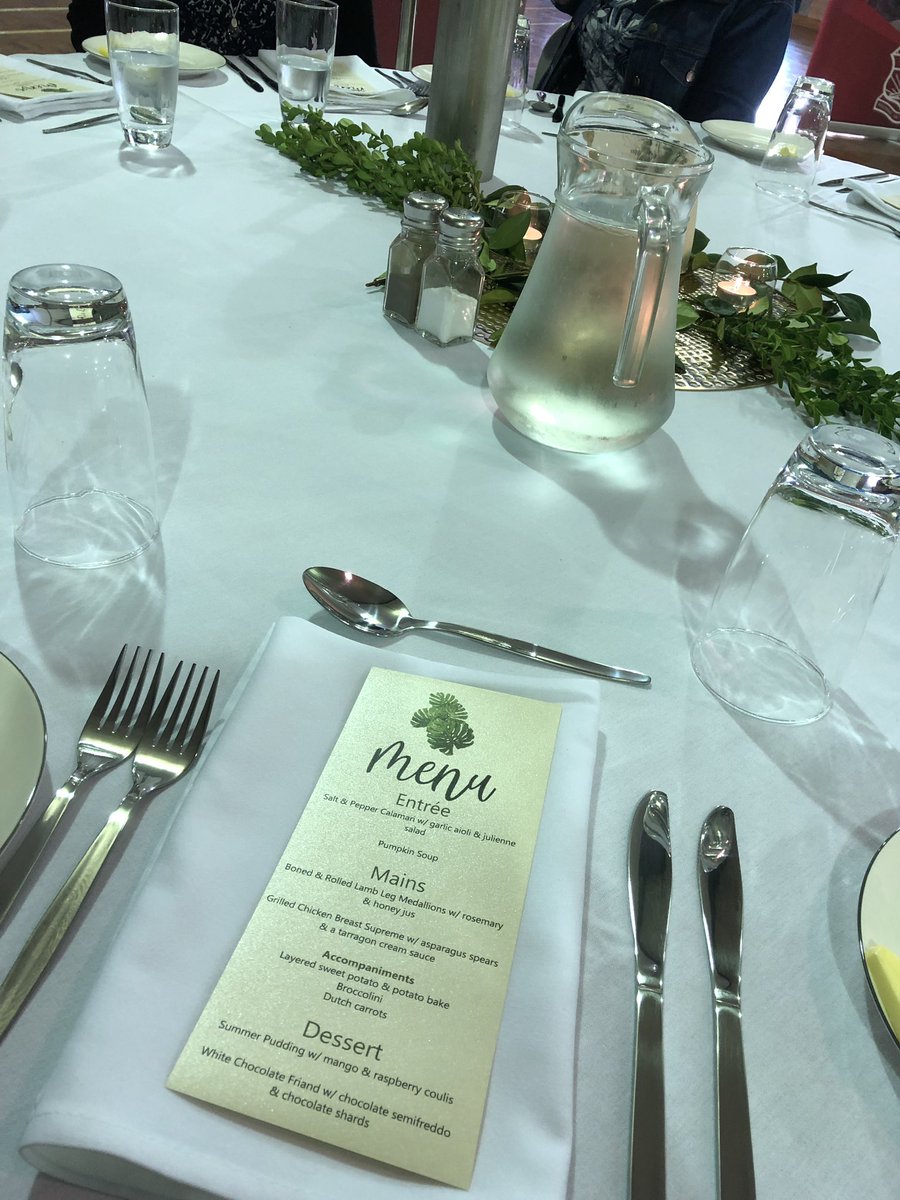 lizsculley59's tweet photo. It’s a tough gig supporting our local high school peers, but the crew from @SarahRedfernHS are happy to step up! Thanks @tr_high for your inaugural T-Red Restaurant experience #supportingstudents @_iEndo @LyndyClowry https://t.co/slE7zgVRdl