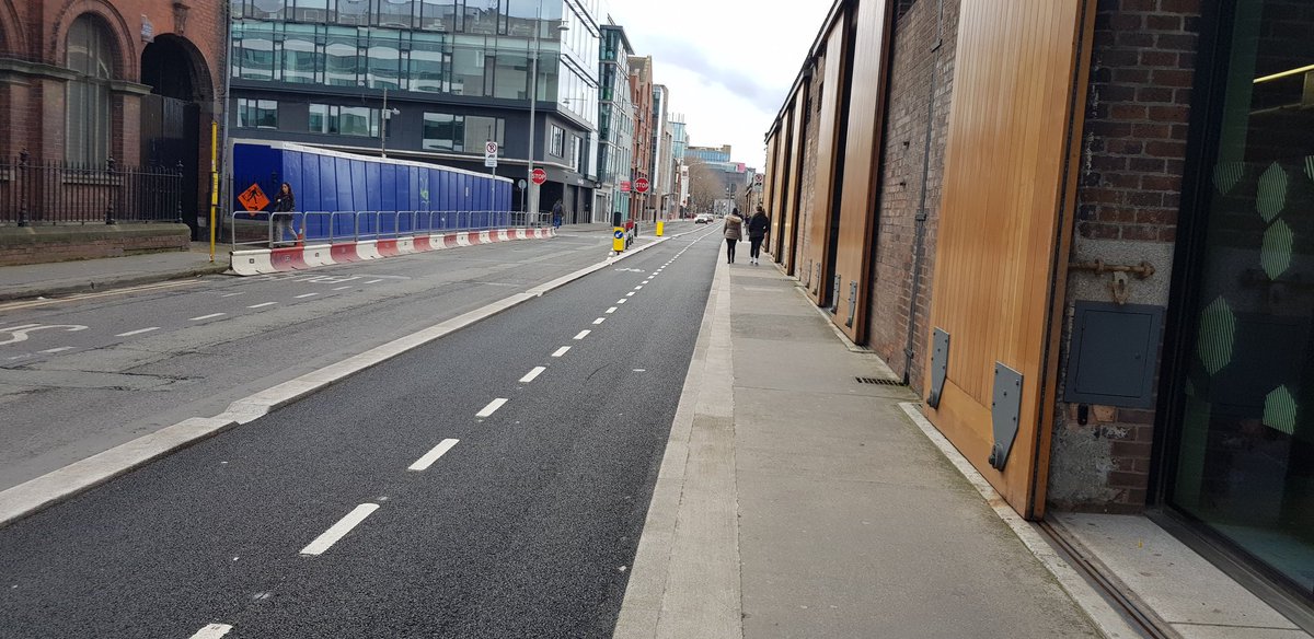 Love this protected cycle lane in Dublin <a href="/Cyclistie/">Irish Cycling Campaign</a>
