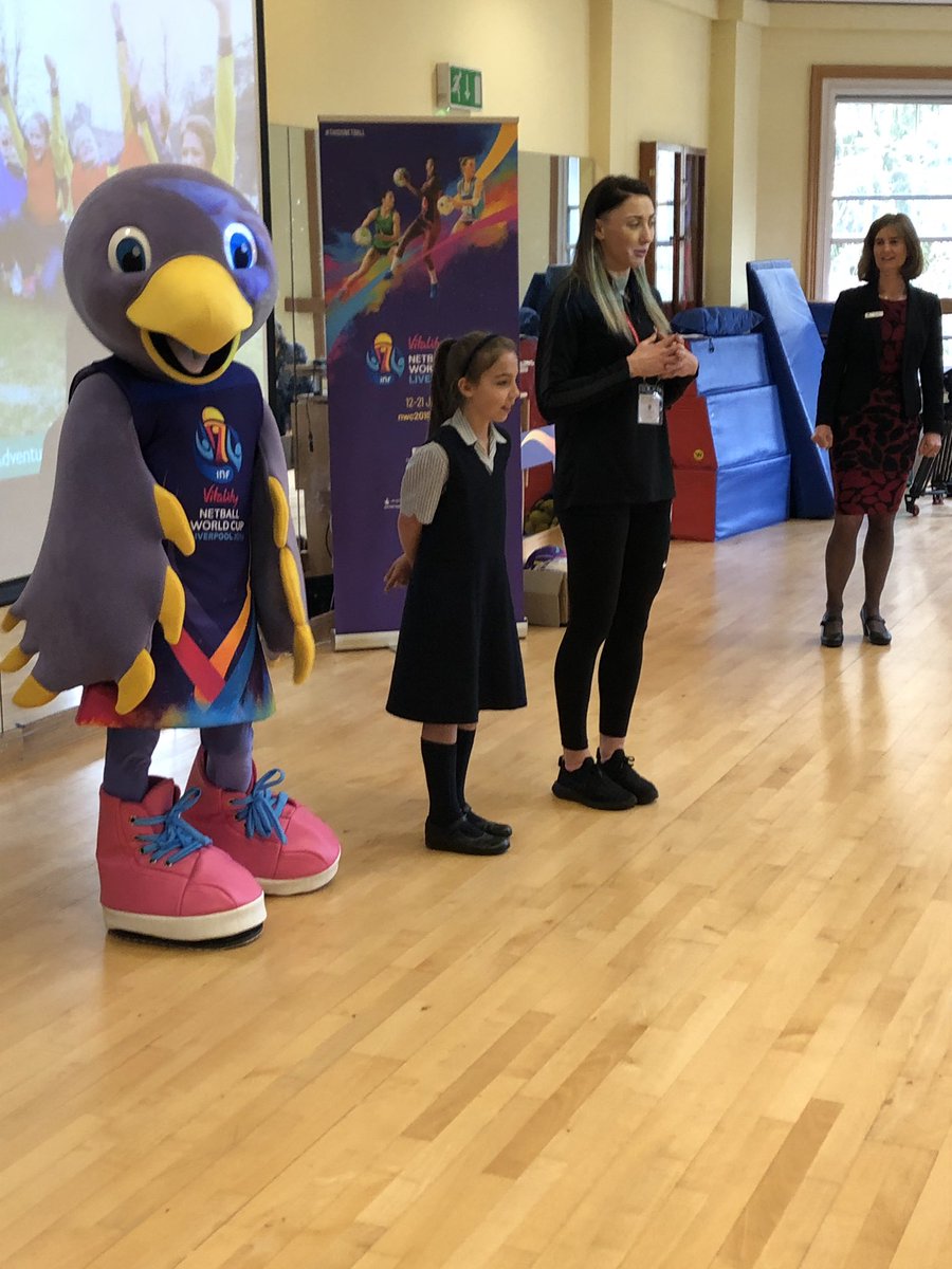 NetballWorldCup's tweet photo. Meet our feathered friend and official Mascot, Jude the Liver Bird 🎉 #ThisIsNetball https://t.co/6UicKvpXRQ