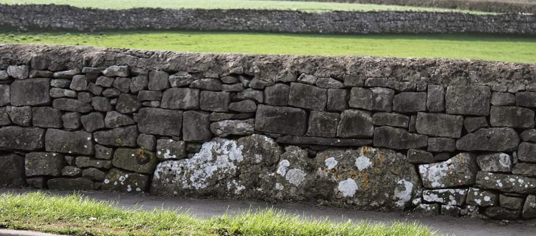 The Priapus Stone lies in a wall south of Great Urswick. A relic of fertility worship, the stone is 7 feet long and made of un-hewn limestone. At one end there are six small holes, five are together in a cluster allowing for fingers to be placed. via @BardCumberland #lakedistrict