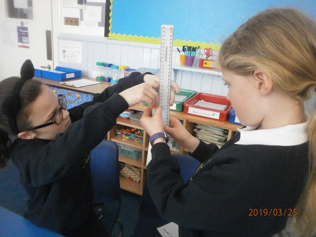 aberladyschool's tweet photo. P4/5 designed parachutes, changing one variable only in each design, to investigate air resistance. #aps45 https://t.co/MDkHaCFAoH