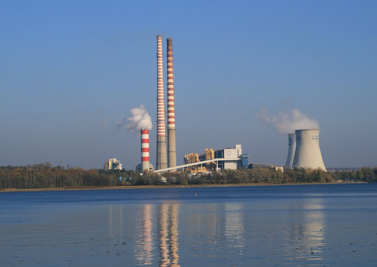 sxcoal's tweet image. One #powerutility in #Shandong noted that his purchase price of #thermalcoal was 0.104-0.108 yuan/Kcal on March 25. However, he adjusted down coal price by 7 yuan/t on March 26 to an equivalent of 1026-0.1066 yuan/Kcal, with coal mines&apos; production resuming.