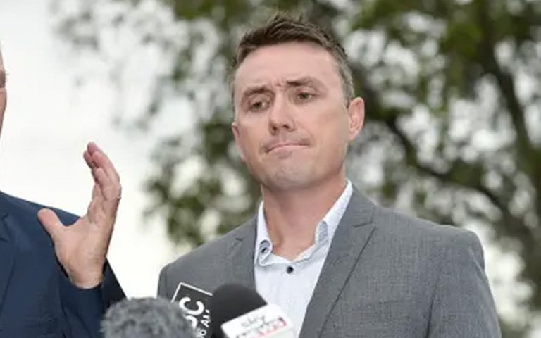 BetootaAdvocate's tweet photo. James Ashby Literally Last Male On Earth To Learn That Saying “I Was On The Sauce” Doesn’t Fly: https://t.co/PcHIdtRGPC https://t.co/tezkQ9AYuD