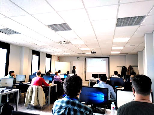 pue_data's tweet photo. Workshop de KSQL con @confluentinc en @ticPUE 
Technical knowledge for #ApacheKafka https://t.co/aQQ2g5gPTy