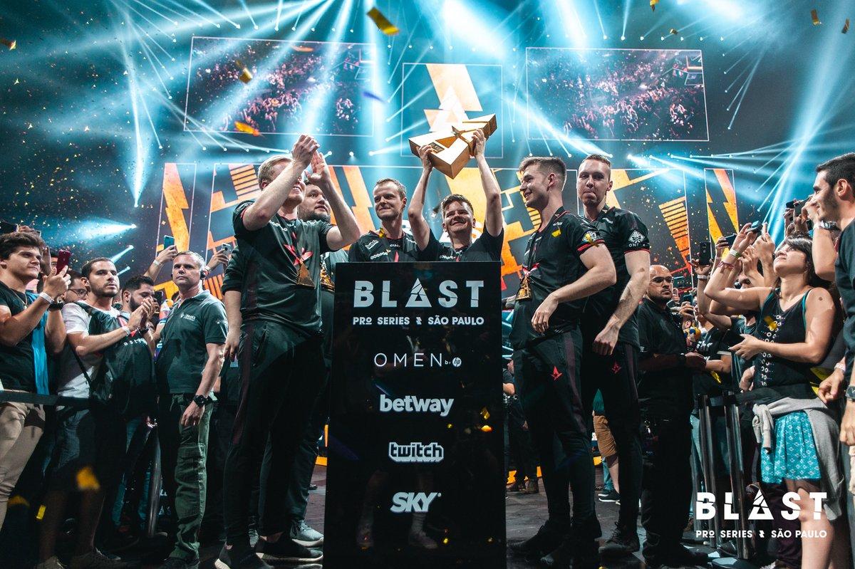 AstralisCS's tweet photo. From the very beginning to our latest triumph in SΓ£o Paulo, @dupreehCSGO has been with us all the way!
Today is his 26th birthday, congratulations, Peter! β¨π
#ToTheCake https://t.co/MlUWvwDzPN