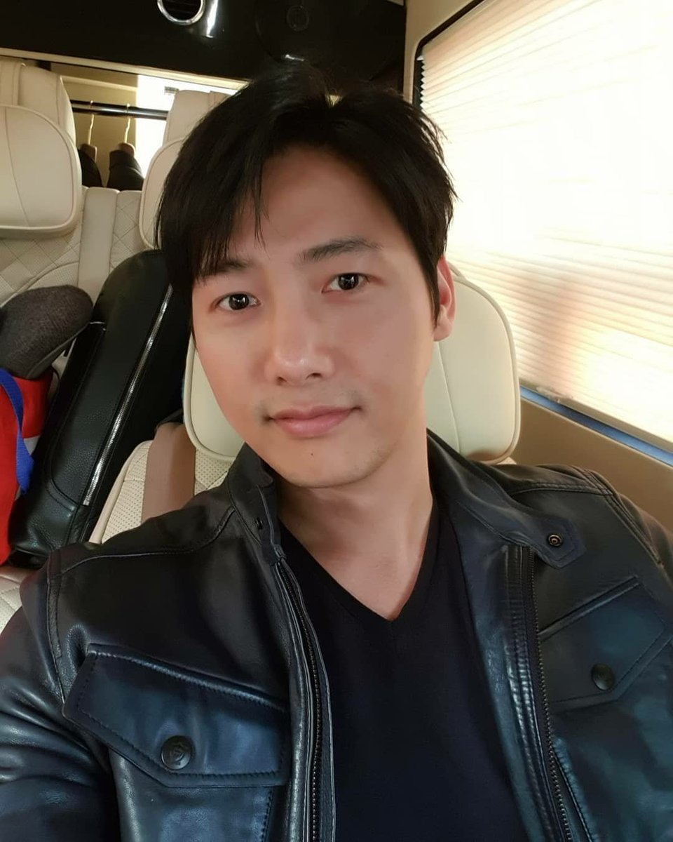 kjb0213's tweet photo. '진심이닿다' 이상우 IG 업뎃 : #이상우 #진심이닿다 #막촬 https://t.co/9ga7rrIr4C