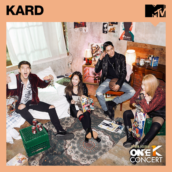 youthopiasg's tweet photo. Heads up Kpop fans, @mtvasia will be streaming the 2019 One K Concert on their Twitter tonight at 9.50pm (SG time)!
Catch live performances from big stars like @OfficialMonstaX, @offclASTRO, @KARD_Official and many more sharing one stage!
#OneKConcert #OneKoreaConcert https://t.co/EQ7HruoDIM
