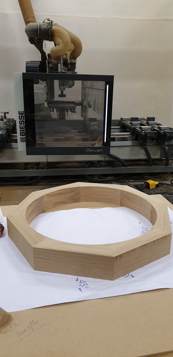 AJB_Group's tweet photo. The odd occasion we get to make a round #oak #window precision engineering!! https://t.co/I8ivRxHRkW