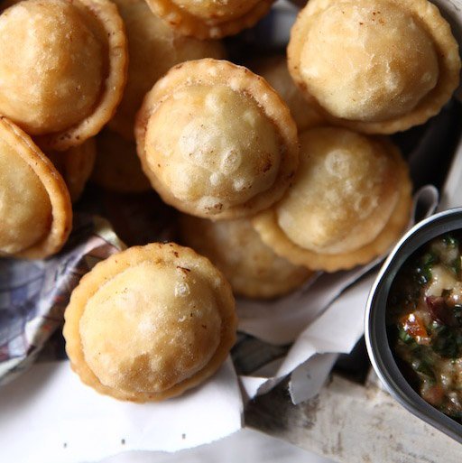 Mogogo_Buffet's tweet image. Any guesses what's inside?? How about a little mystery while serving your guests. 😋🤔

#food #Freshingredients #buffetstyle #banquet 
#hoteldesign #buffetdesign #tabledesign #foodandbeverage #foodservice #foodserviceindustry
#foodstation #fresh