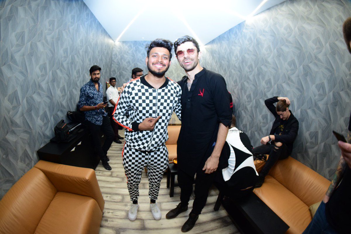 When you get excited seeing him and he gets excited seeing your dress 🥰