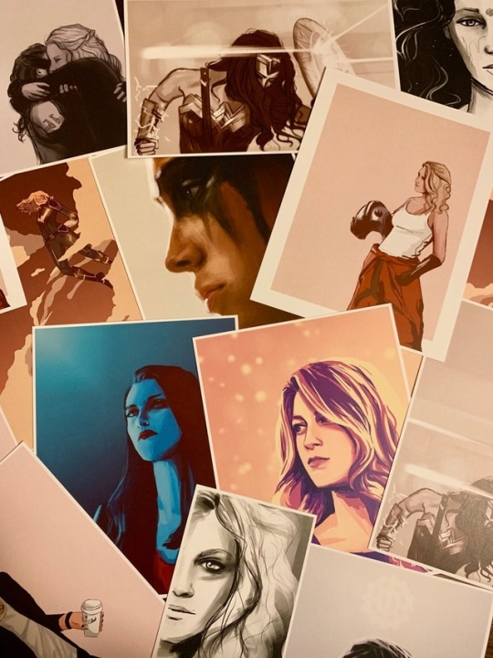 blindwire_art's tweet photo. prints on prints on prints #ClexaCon2019 https://t.co/PcaUOIWIQv
