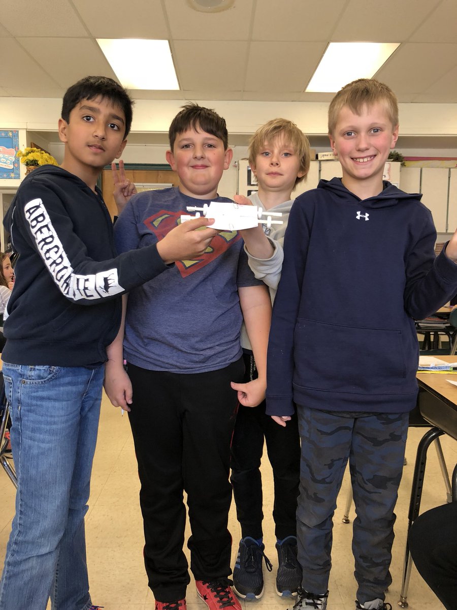 4RoederLSS's tweet photo. STEM Challenge: Designing a car on a budget @4RoederLSS @ExeterLSS https://t.co/cFzpF5dsTI
