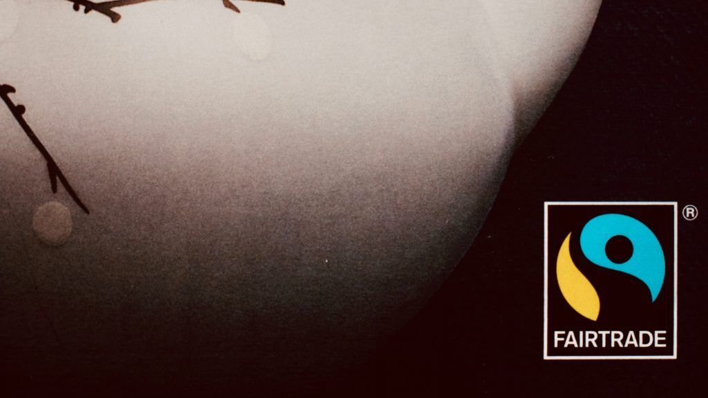 FairtradeUK's tweet image. David Finlay, our Supply Chain Manager, explains what Fairtrade is all about &amp;amp; how it adds value to farming communities in @Planet_Pod's latest bitesize episode → buff.ly/2Oq9hAc

#Sustainability #Fairtrade