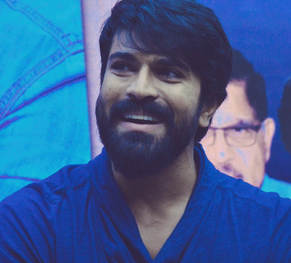 CineInfo_TFI's tweet photo. 😘😘😘💕
#HBDRamCharan https://t.co/aqwukKYHe9