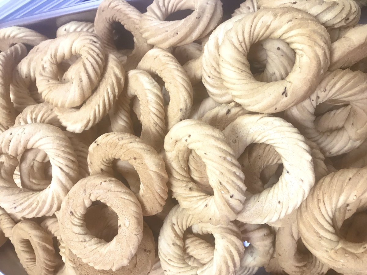 shaistaAziz's tweet photo. Attention foodies in Manchester: If you haven’t done so already check out @ZoroonaC, fresh, homemade Libyan food and snacks, served in a family run restaurant on Claremont Road between Rusholme/Moss Side https://t.co/z4EpSZVQh9 https://t.co/XnR9DdOZfy