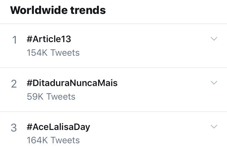 LISANATIONS_'s tweet photo. #AceLalisaDay is trending #3 now! keep tweeting~~ https://t.co/zCrOweidT3